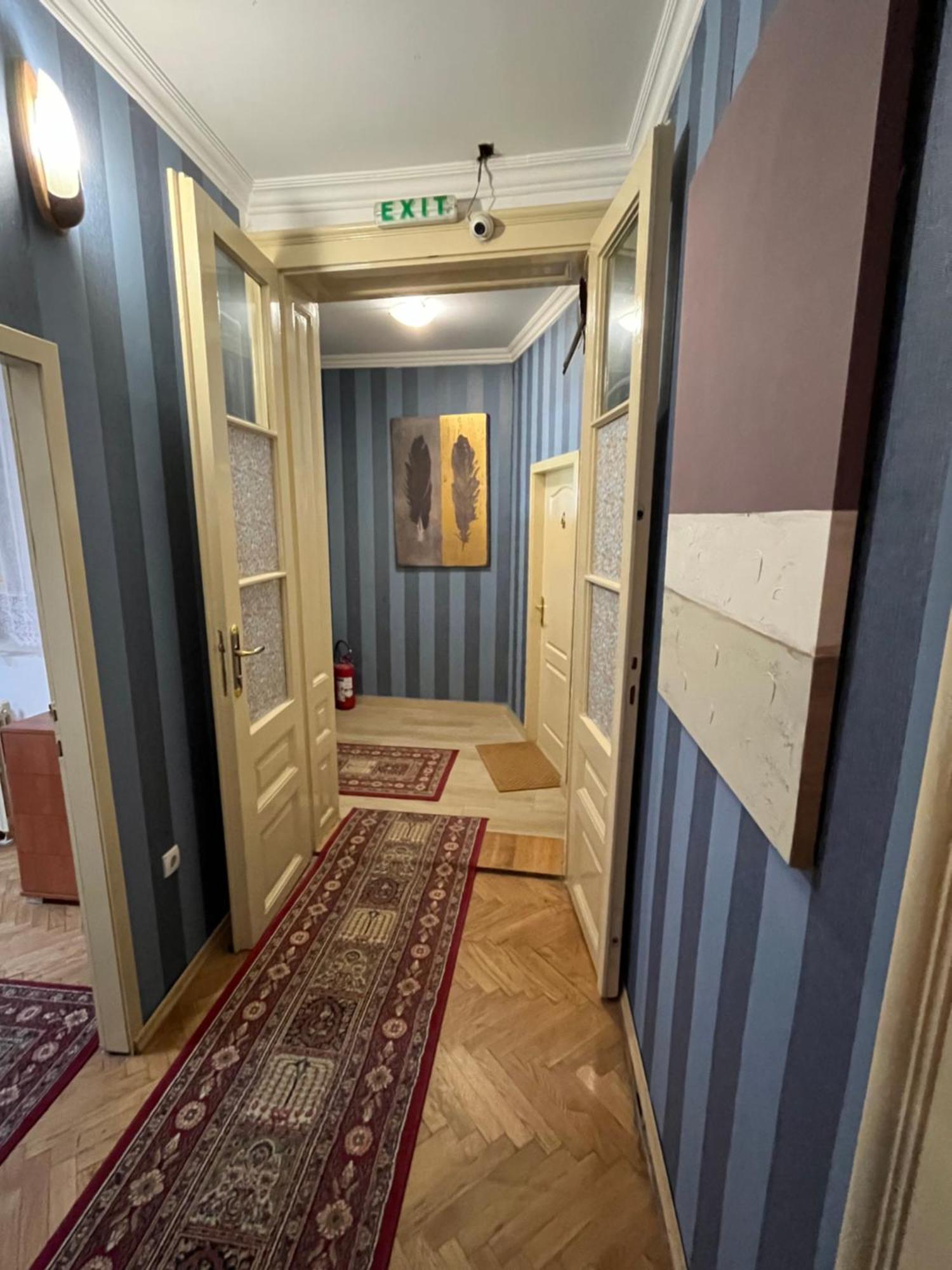 Sobe Sa Sopstvenim Kupatilom Private Rooms Bathroom In Center 诺威萨 外观 照片